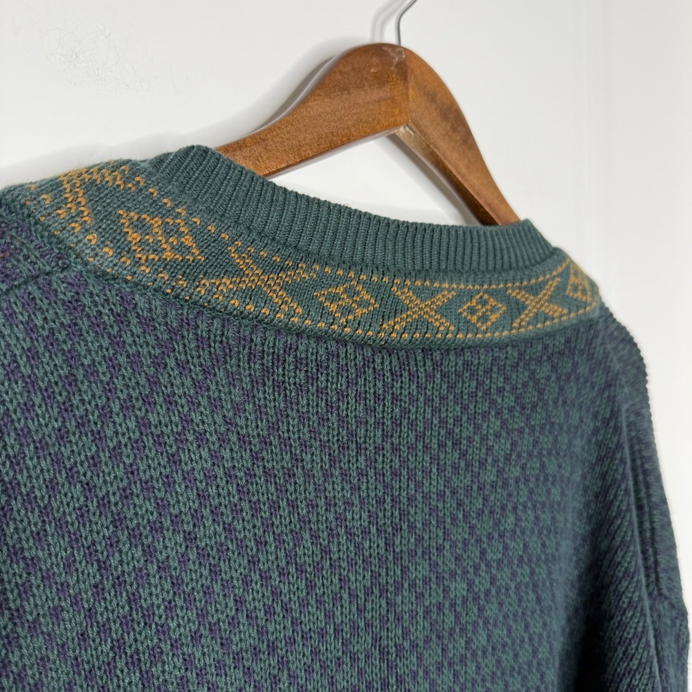 Hunting Horn Classics Men's V Neck Sweater M Green Tan Vintage Geometric Pattern - Picture 5 of 7